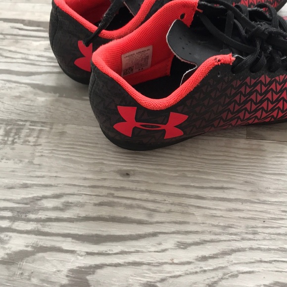 Under Armour - Picture 5 of 5